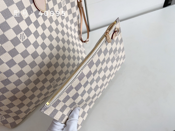 ルイヴィトンバッグ素材ディテール